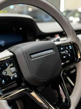 LAND ROVER-RANGE ROVER EVOQUE-2.0 P250 FLEX R-DYNAMIC HSE AWD AUTOMÁTICO LAND ROVER-RANGE ROVER EVOQUE-2024