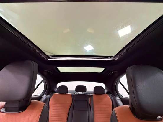 MERCEDES-BENZ-C 200-2023