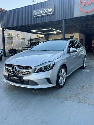 MERCEDES-BENZ-CLA 200-2017