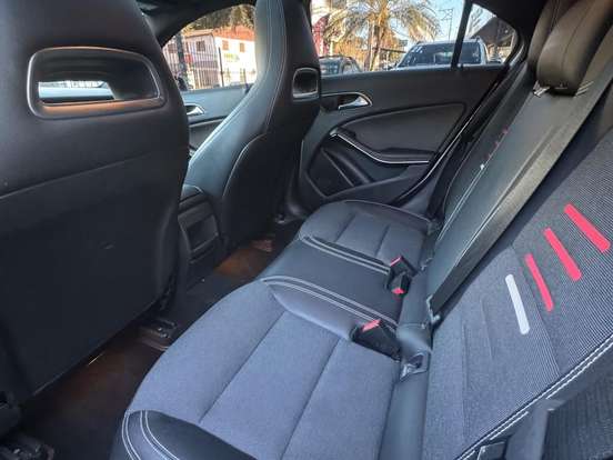 MERCEDES-BENZ-CLA 200-1.6 CGI FLEX 7G-DCT MERCEDES-BENZ-CLA 200-2017