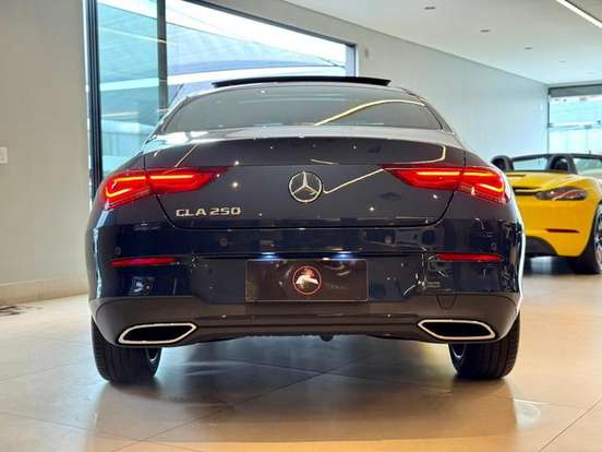 MERCEDES-BENZ-CLA 250-2.0 CGI GASOLINA 7G-DCT MERCEDES-BENZ-CLA 250-2022