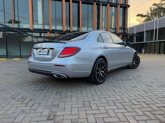 MERCEDES-BENZ-E 250-2016