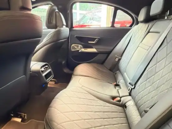 MERCEDES-BENZ-E 300-2.0 MHEV EXCLUSIVE 9G-TRONIC MERCEDES-BENZ-E 300-2025