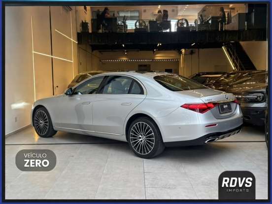 MERCEDES-BENZ-E 300-2026