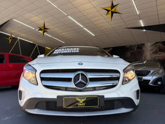 MERCEDES-BENZ-GLA 200-1.6 CGI ADVANCE 16V TURBO GASOLINA 4P AUTOMÁTICO MERCEDES-BENZ-GLA 200-2015