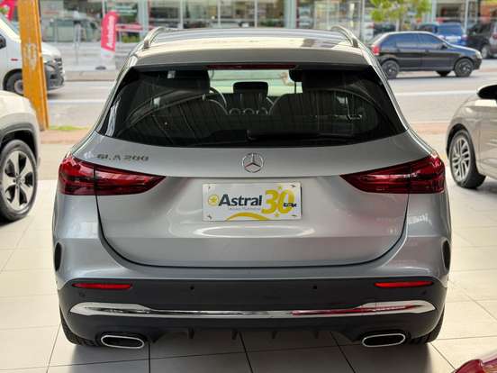 MERCEDES-BENZ-GLA 200-1.3 MHEV AMG LINE 7G-DCT MERCEDES-BENZ-GLA 200-2024
