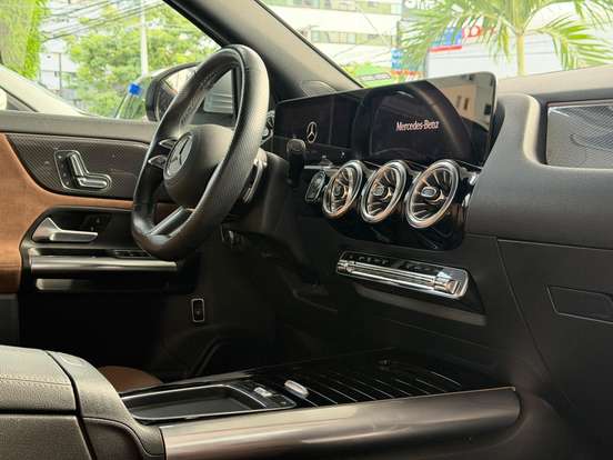 MERCEDES-BENZ-GLA 200-1.3 MHEV AMG LINE 7G-DCT MERCEDES-BENZ-GLA 200-2024