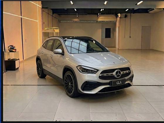 MERCEDES-BENZ GLA 200 1.3 MHEV AMG LINE 7G-DCT