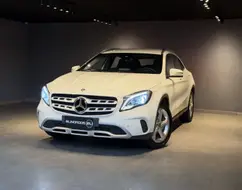 MERCEDES-BENZ GLA 200 1.6 CGI FLEX ADVANCE 7G-DCT MERCEDES-BENZ GLA 200 1.6 CGI FLEX ADVANCE 7G-DCT