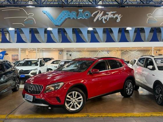 MERCEDES-BENZ GLA 200 1.6 CGI STYLE 16V TURBO FLEX 4P AUTOMÁTICO