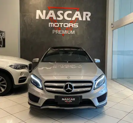 MERCEDES-BENZ-GLA 250-2015