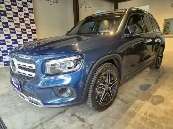 MERCEDES-BENZ-GLB 200-2022