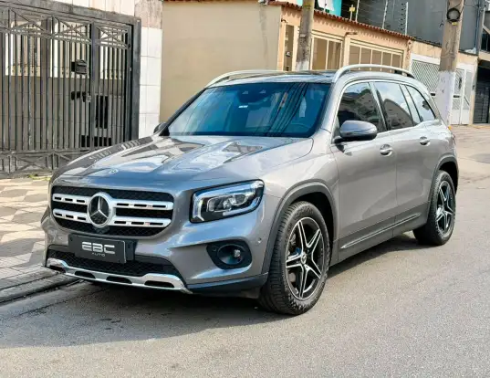 MERCEDES-BENZ-GLB 200-2022