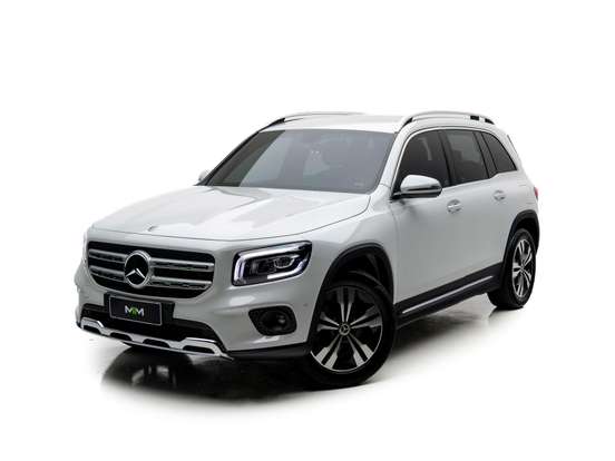 MERCEDES-BENZ-GLB 200-2021