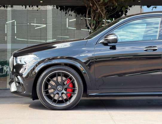 MERCEDES-BENZ-GLE 63 AMG-4.0 V8 BITURBO GASOLINA COUPÉ S 4MATIC 9G-TRONIC MERCEDES-BENZ-GLE 63 AMG-2022