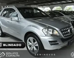 MERCEDES-BENZ ML 500 5.0 V8 24V GASOLINA 4P AUTOMÁTICO MERCEDES-BENZ ML 500 5.0 V8 24V GASOLINA 4P AUTOMÁTICO
