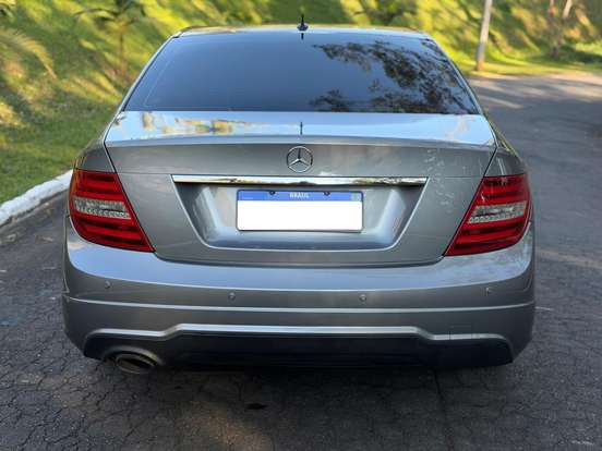 MERCEDES-BENZ-C 180-1.6 CGI SPORT 16V TURBO GASOLINA 4P AUTOMÁTICO MERCEDES-BENZ-C 180-2013