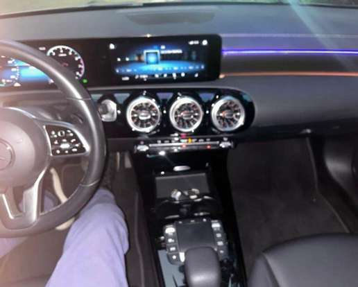 MERCEDES-BENZ-CLA 250-2022