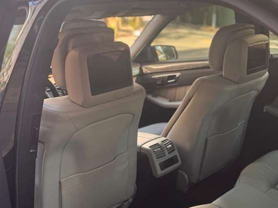 MERCEDES-BENZ-E 500-5.0 AVANTGARDE VR4 V8 GASOLINA 4P AUTOMÁTICO MERCEDES-BENZ-E 500-2010