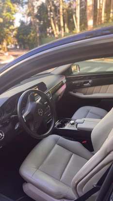 MERCEDES-BENZ-E 500-2010