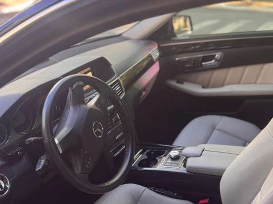 MERCEDES-BENZ-E 500-5.0 AVANTGARDE VR4 V8 GASOLINA 4P AUTOMÁTICO MERCEDES-BENZ-E 500-2010