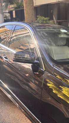 MERCEDES-BENZ-E 500-2010