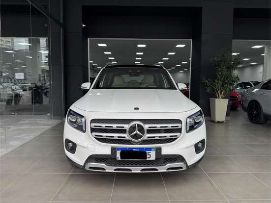 MERCEDES-BENZ-GLB 200-2020