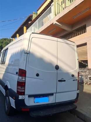 MERCEDES-BENZ-SPRINTER-2.2 FURGÃO STREET 415 CDI TETO BAIXO DIESEL 3P MANUAL MERCEDES-BENZ-SPRINTER-2013