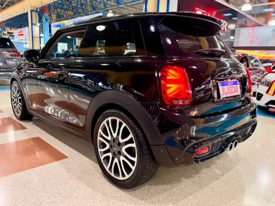 MINI-COOPER-2018