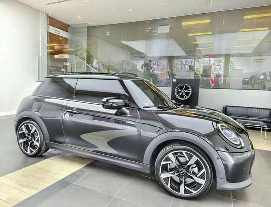 MINI-COOPER-2025