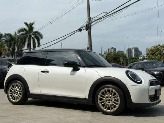 MINI-COOPER-2.0 16V TWINPOWER GASOLINA S TOP 2P STEPTRONIC MINI-COOPER-2024