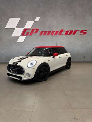 MINI-COOPER-2017