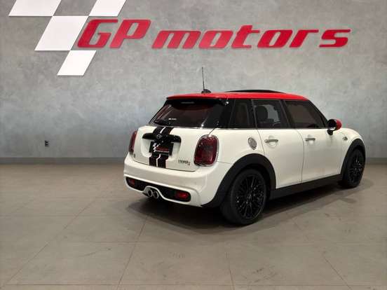 MINI-COOPER-2.0 S EXCLUSIVE 16V TURBO GASOLINA 4P AUTOMÁTICO MINI-COOPER-2017