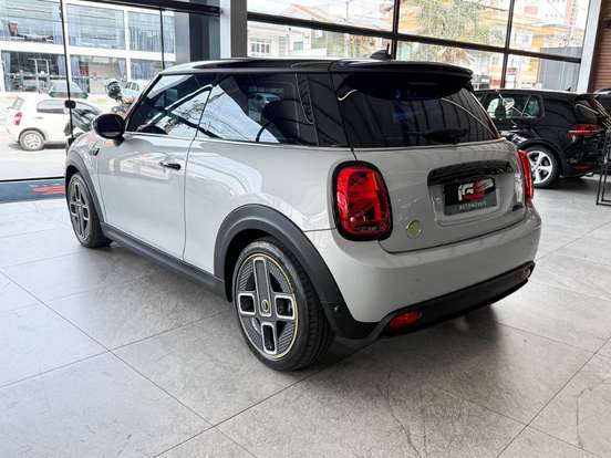 MINI-COOPER-2021