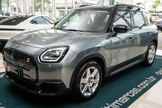 MINI-COUNTRYMAN-2024