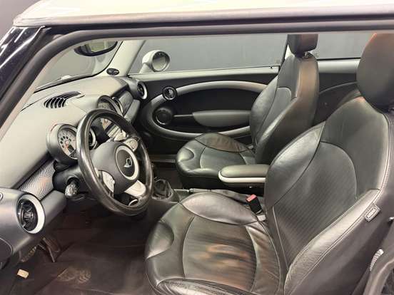 MINI-COOPER-2009