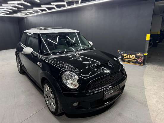 MINI-COOPER-2009