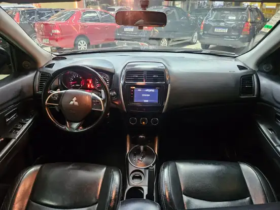 MITSUBISHI-ASX-2015