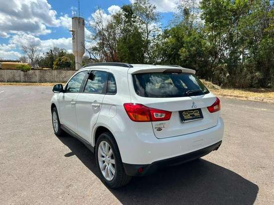 MITSUBISHI-ASX-2.0 4X2 16V GASOLINA 4P AUTOMÁTICO MITSUBISHI-ASX-2013