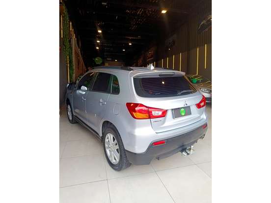 MITSUBISHI-ASX-2012