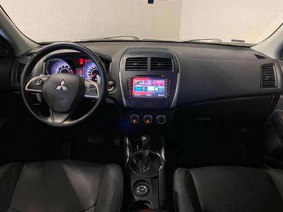 MITSUBISHI-ASX-2014