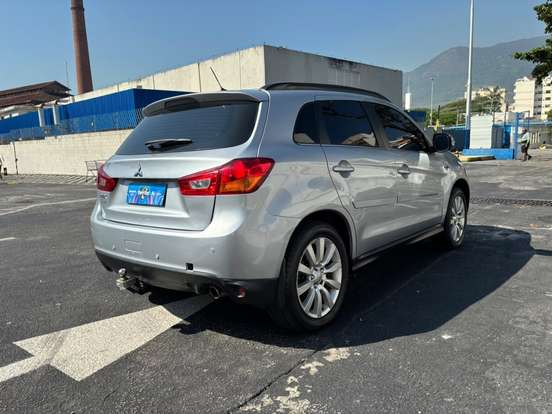 MITSUBISHI-ASX-2014