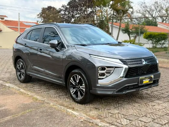 MITSUBISHI ECLIPSE CROSS 1.5 MIVEC TURBO GASOLINA HPE CVT MITSUBISHI ECLIPSE CROSS 1.5 MIVEC TURBO GASOLINA HPE CVT