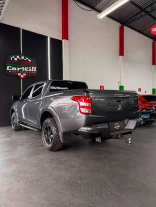MITSUBISHI-L200 TRITON-2021