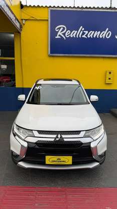 MITSUBISHI-OUTLANDER-2.0 16V GASOLINA 4P AUTOMÁTICO MITSUBISHI-OUTLANDER-2015