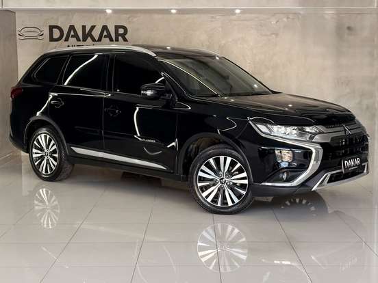 MITSUBISHI-OUTLANDER-2018