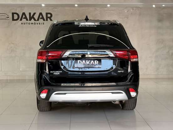 MITSUBISHI-OUTLANDER-2.0 MIVEC GASOLINA HPE AUTOMÁTICO MITSUBISHI-OUTLANDER-2018
