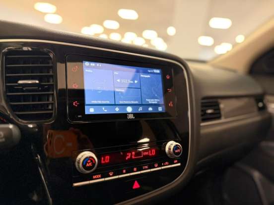 MITSUBISHI-OUTLANDER-2.0 MIVEC GASOLINA HPE AUTOMÁTICO MITSUBISHI-OUTLANDER-2021