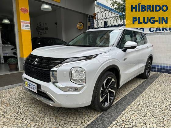 MITSUBISHI OUTLANDER 2.4 PHEV HPE-S S-AWC DHT
