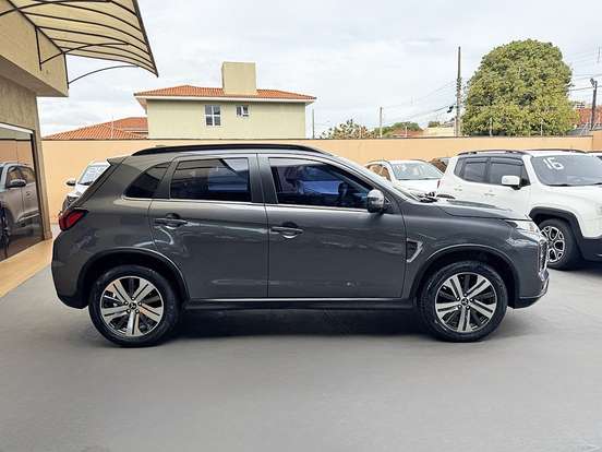MITSUBISHI-OUTLANDER SPORT-2021